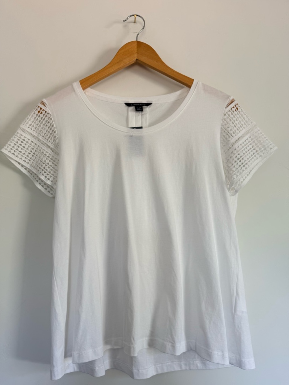 Lands’ End White Lace Sleeve Tee | Size Small | NWT